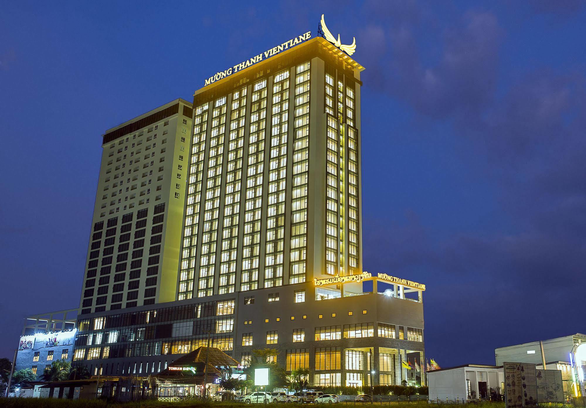 Muong Thanh Luxury Vientiane Hotel Exterior photo